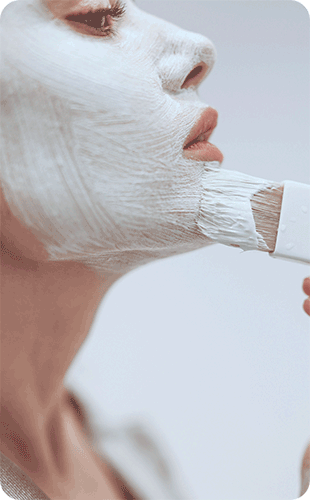 Facial treatment at the clinic
